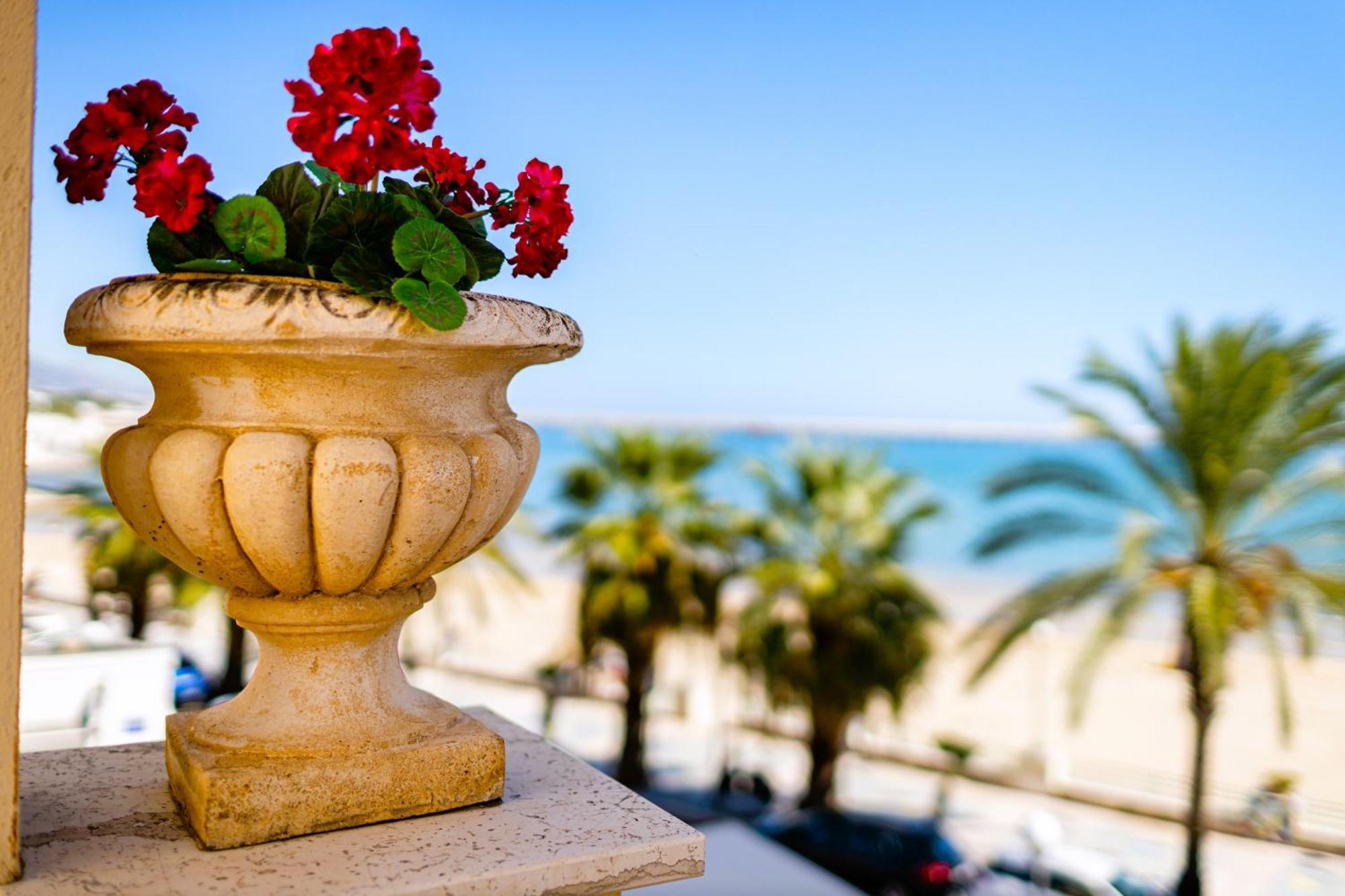 Mare E Castello Apartment Manfredonia Exterior photo