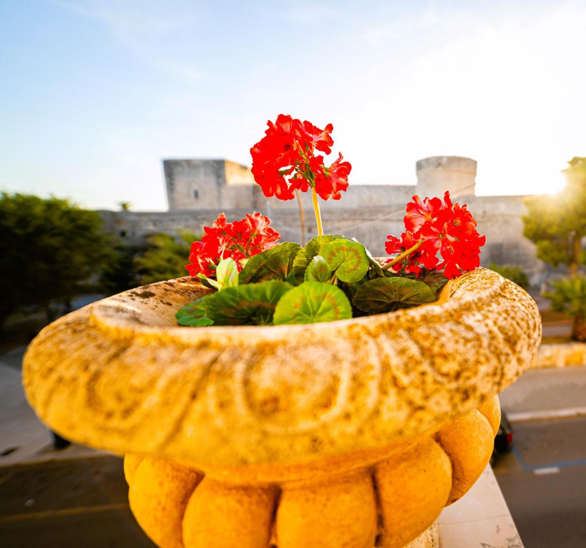 Mare E Castello Apartment Manfredonia Exterior photo