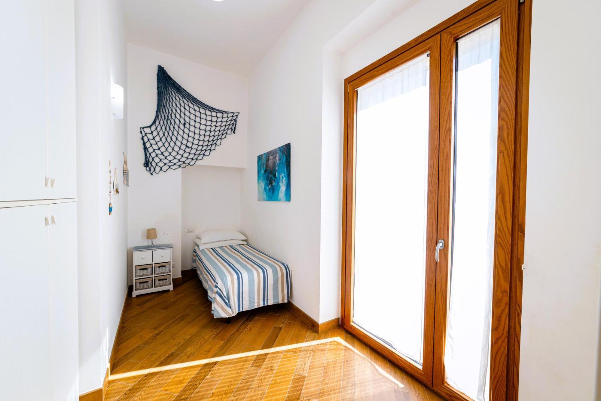 Mare E Castello Apartment Manfredonia Exterior photo